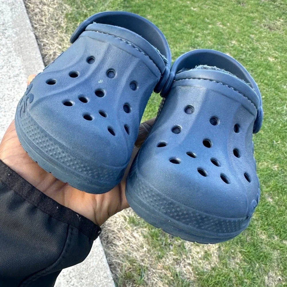 Crocs Kids Baya Lined Fuzzy Clogs Toddler‎ Boy Size 8 Blue Sandals